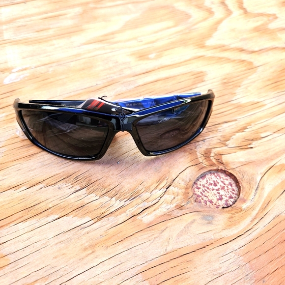 Khan Stylish Black Sunglasses Mens - Picture 9 of 12